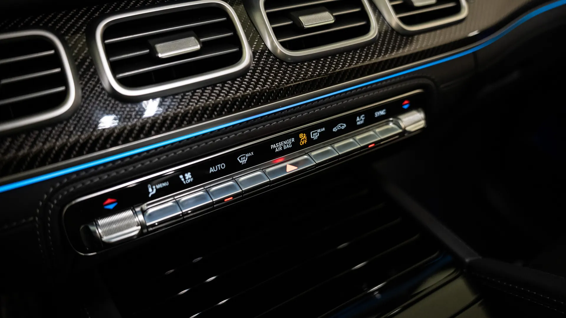 Mercedes GLE — photo 28