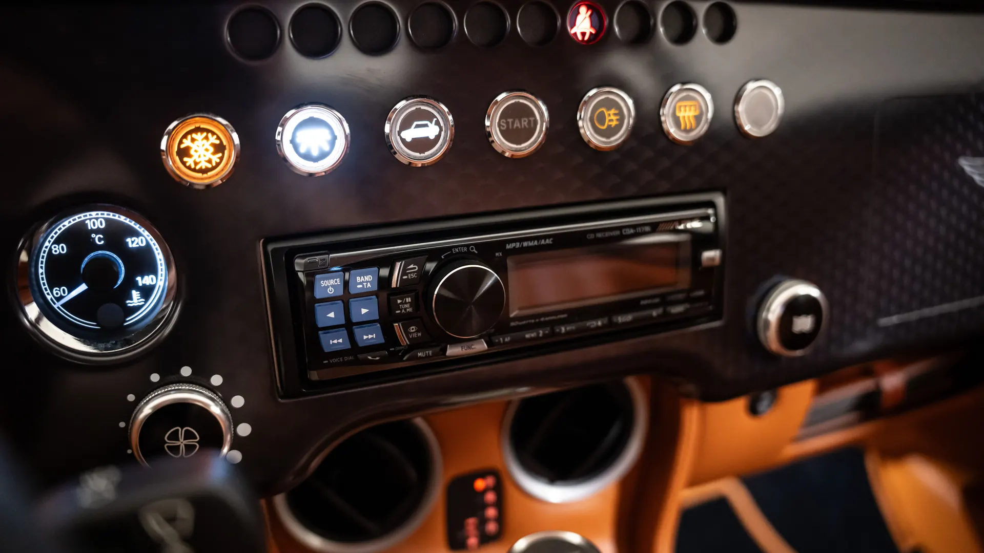 Morgan AERO — photo 25