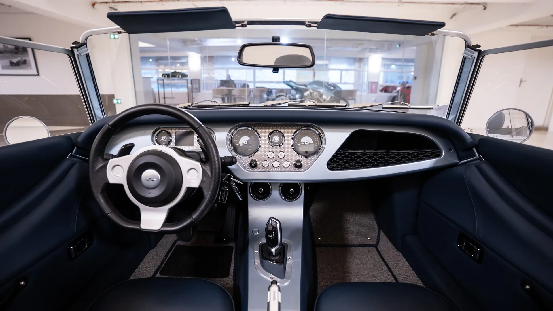 Morgan PLUS — photo 12