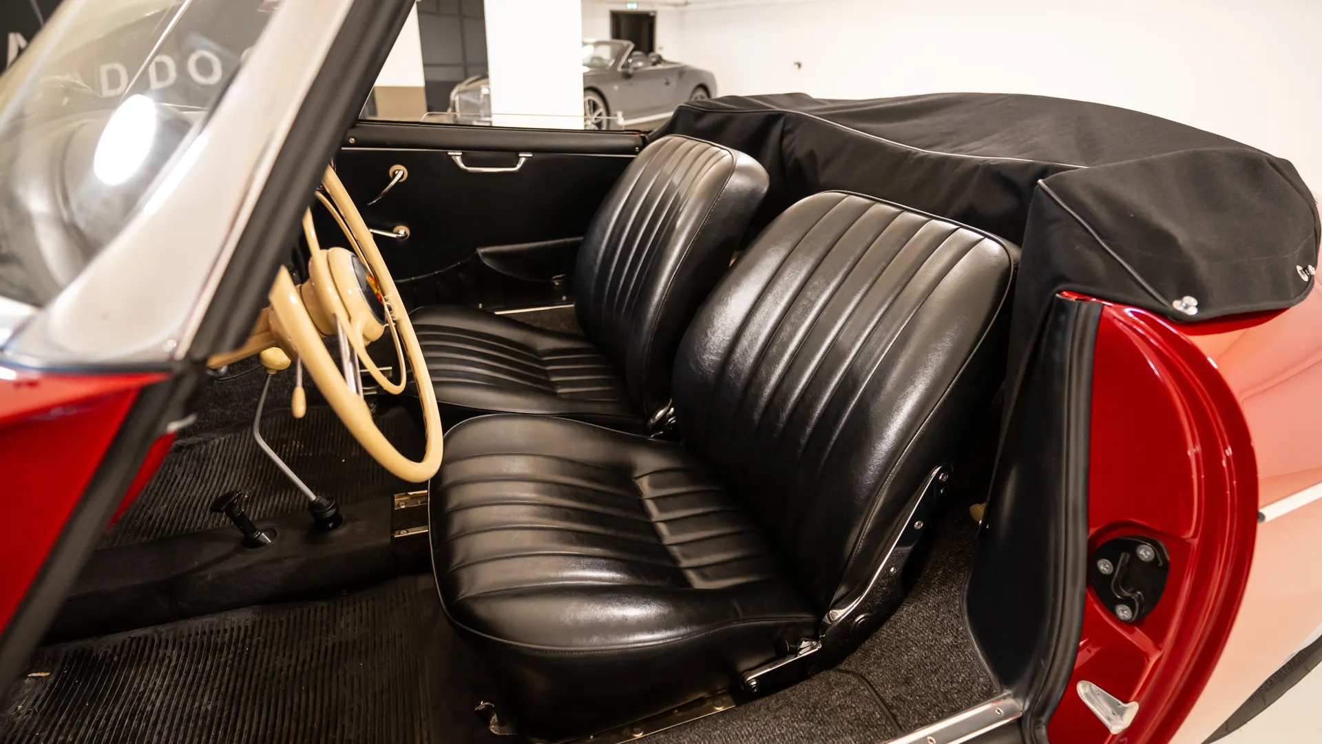 Porsche 356 — photo 18