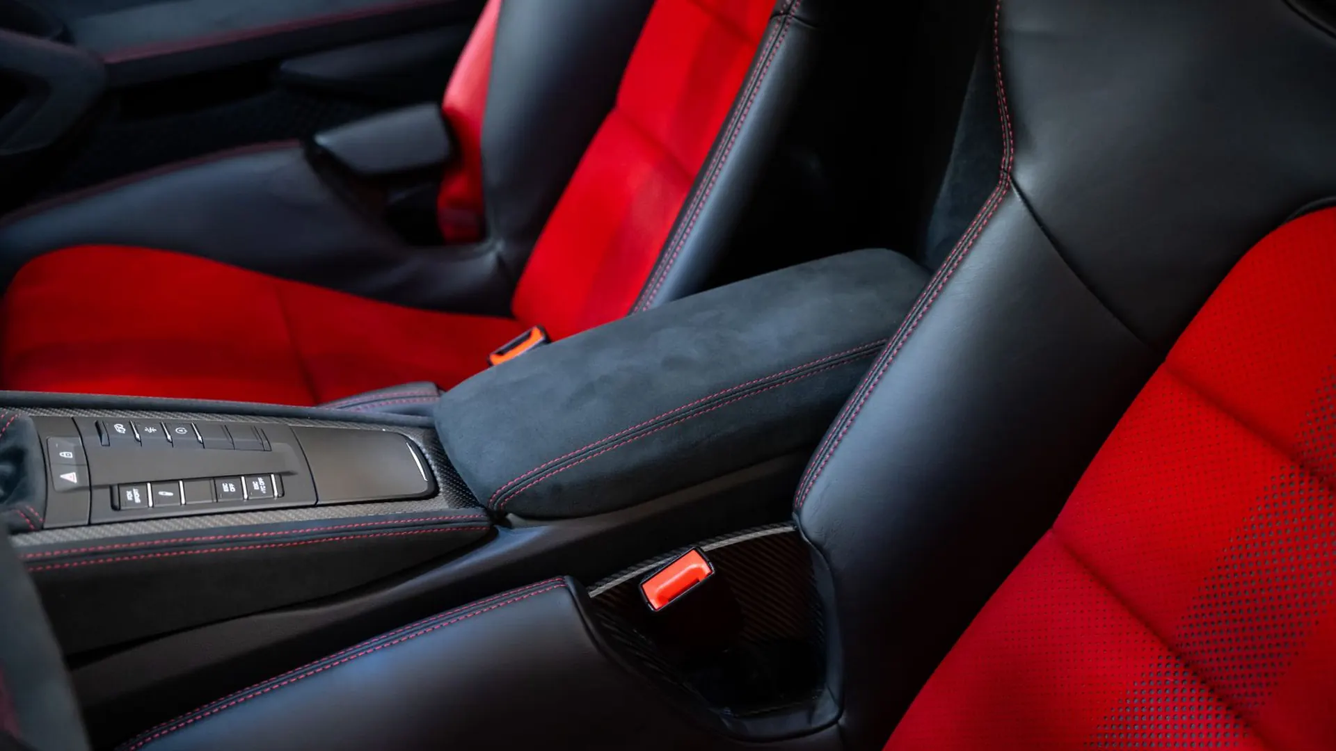 Porsche 718 — photo 49