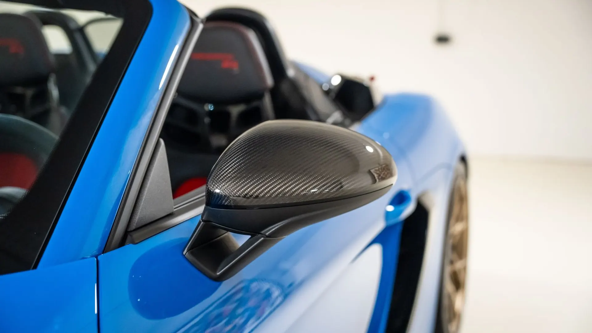 Porsche 718 — photo 34