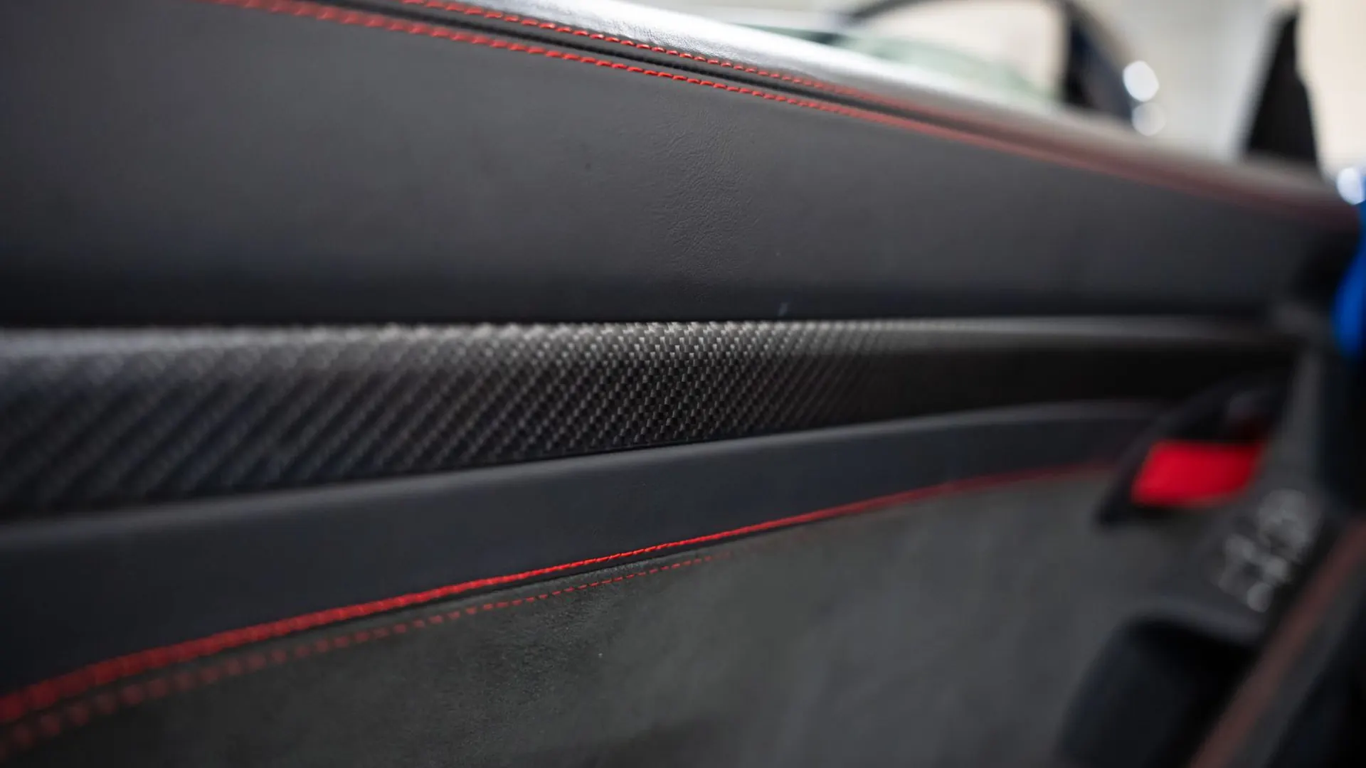Porsche 718 — photo 8