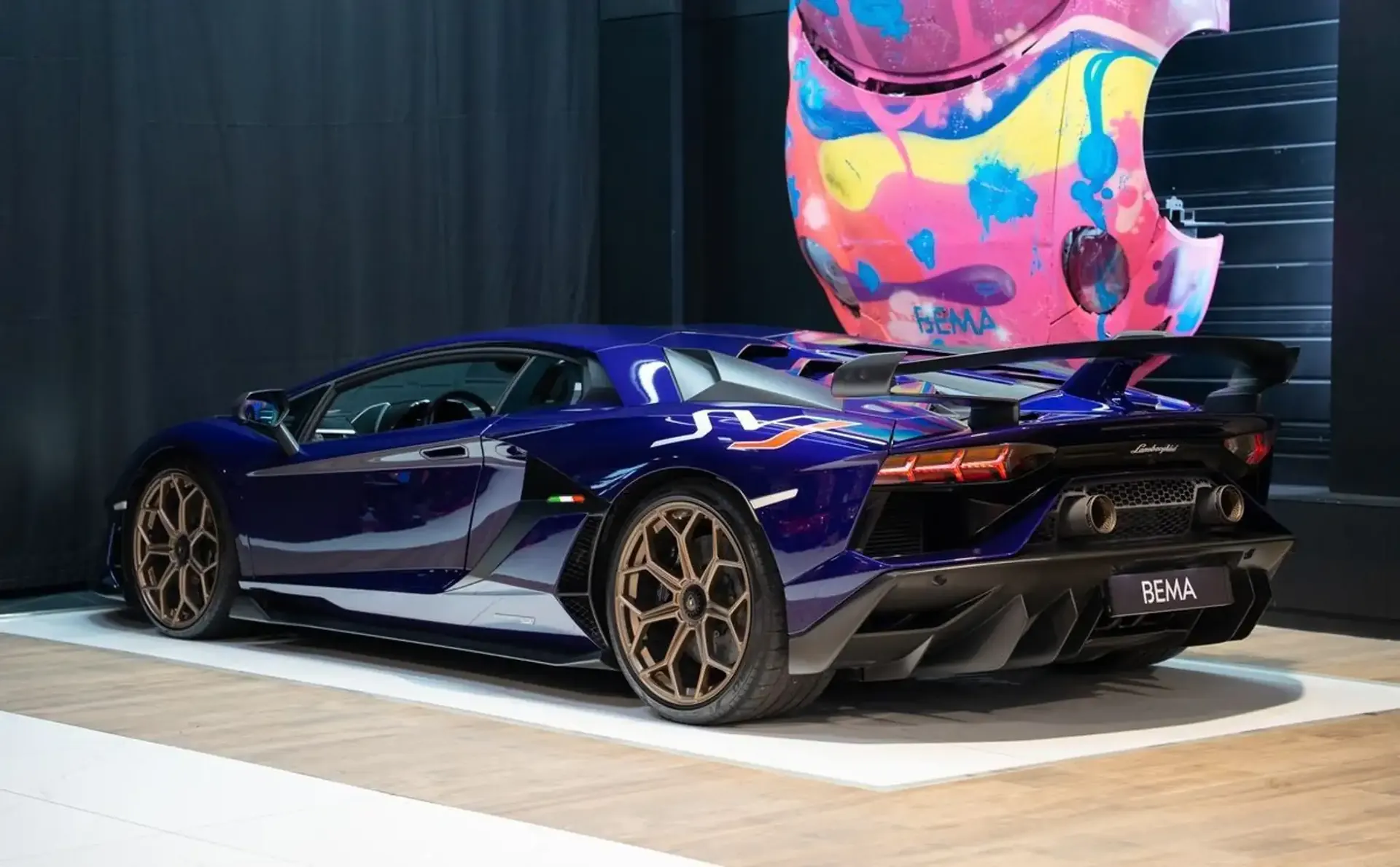 Lamborghini Aventador — photo 2