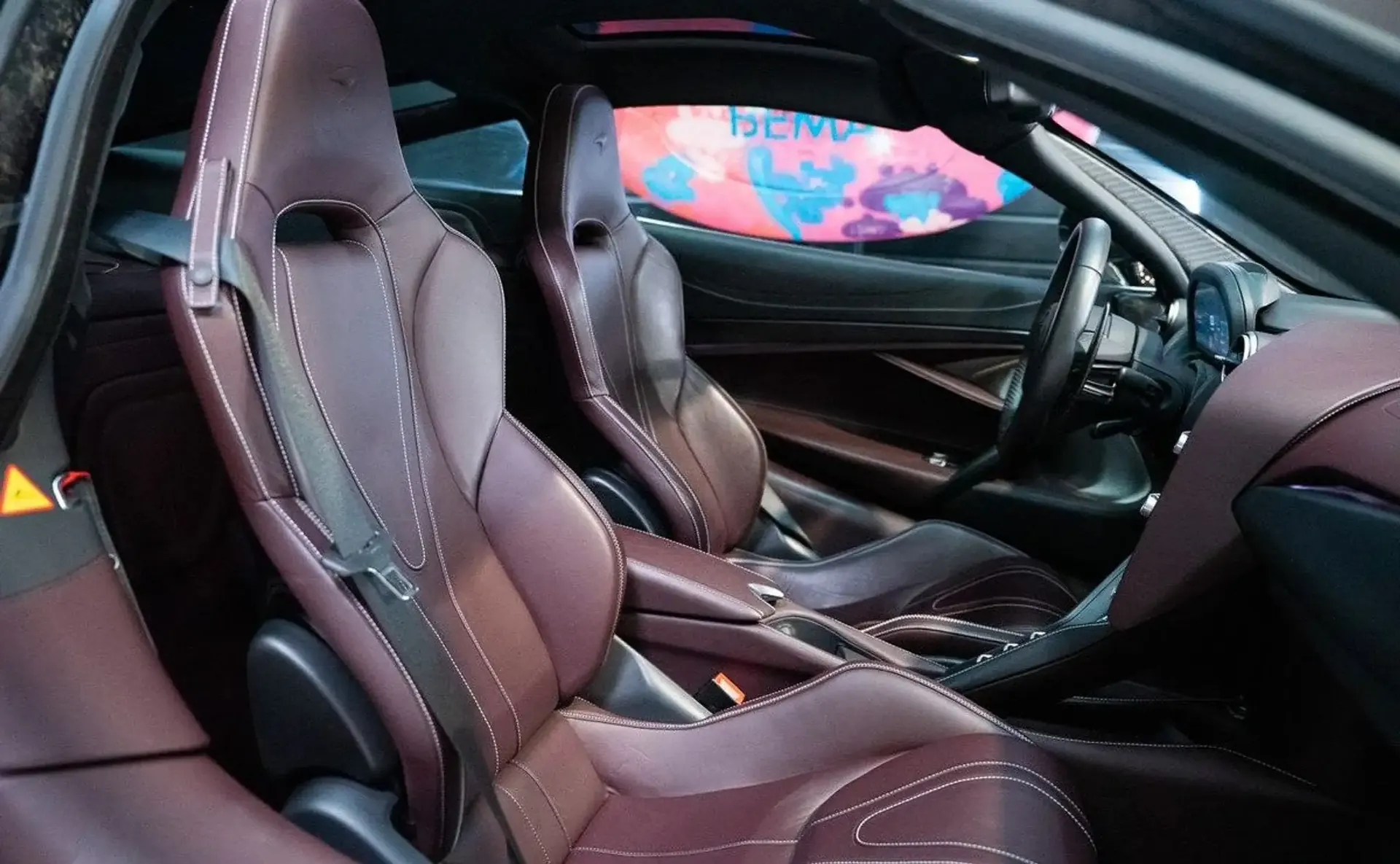 McLaren 720S — photo 7