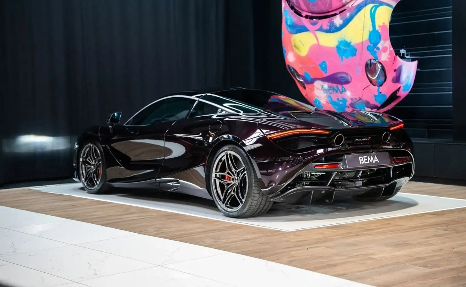 McLaren 720S — photo 3