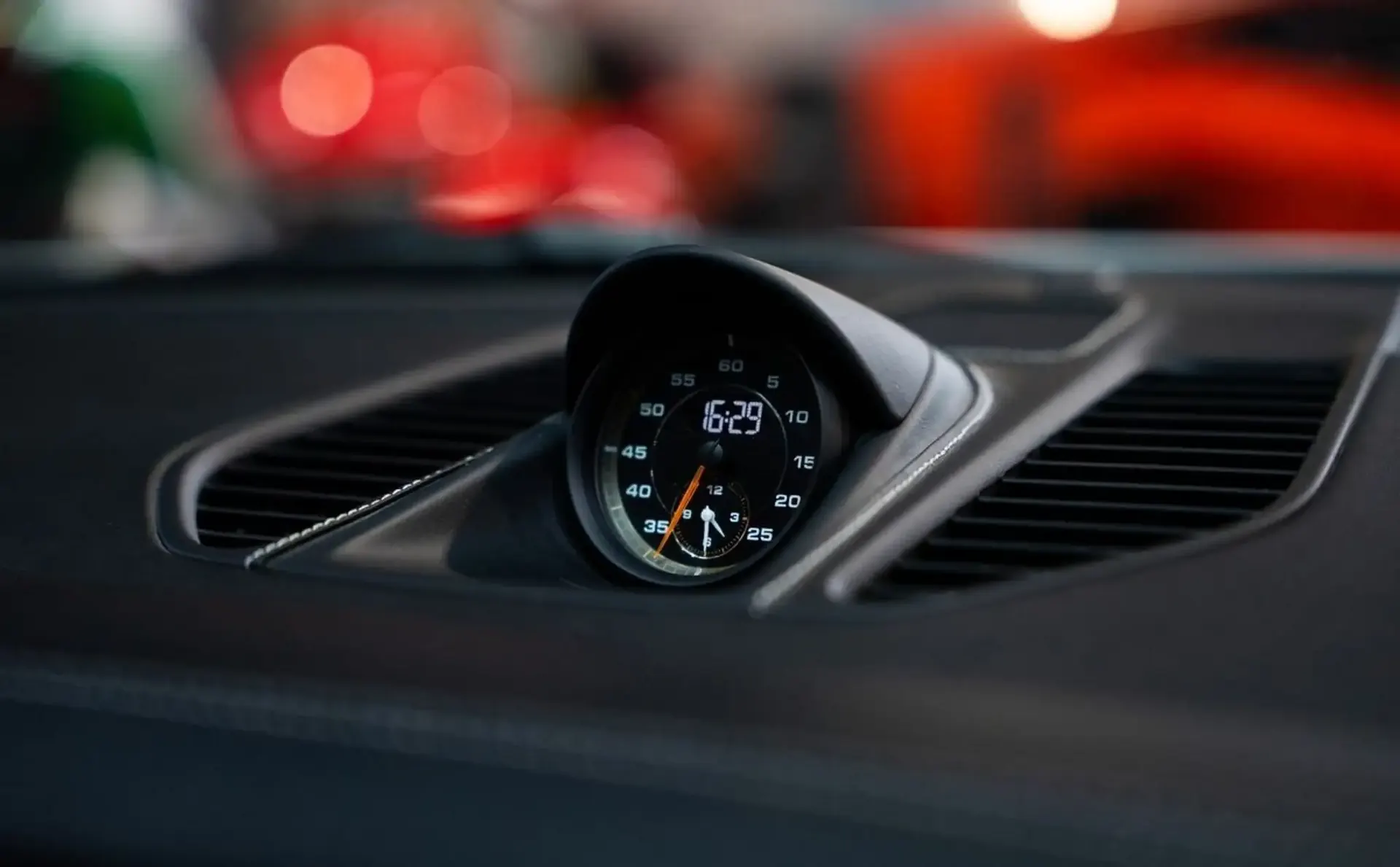 Porsche 991 — photo 14