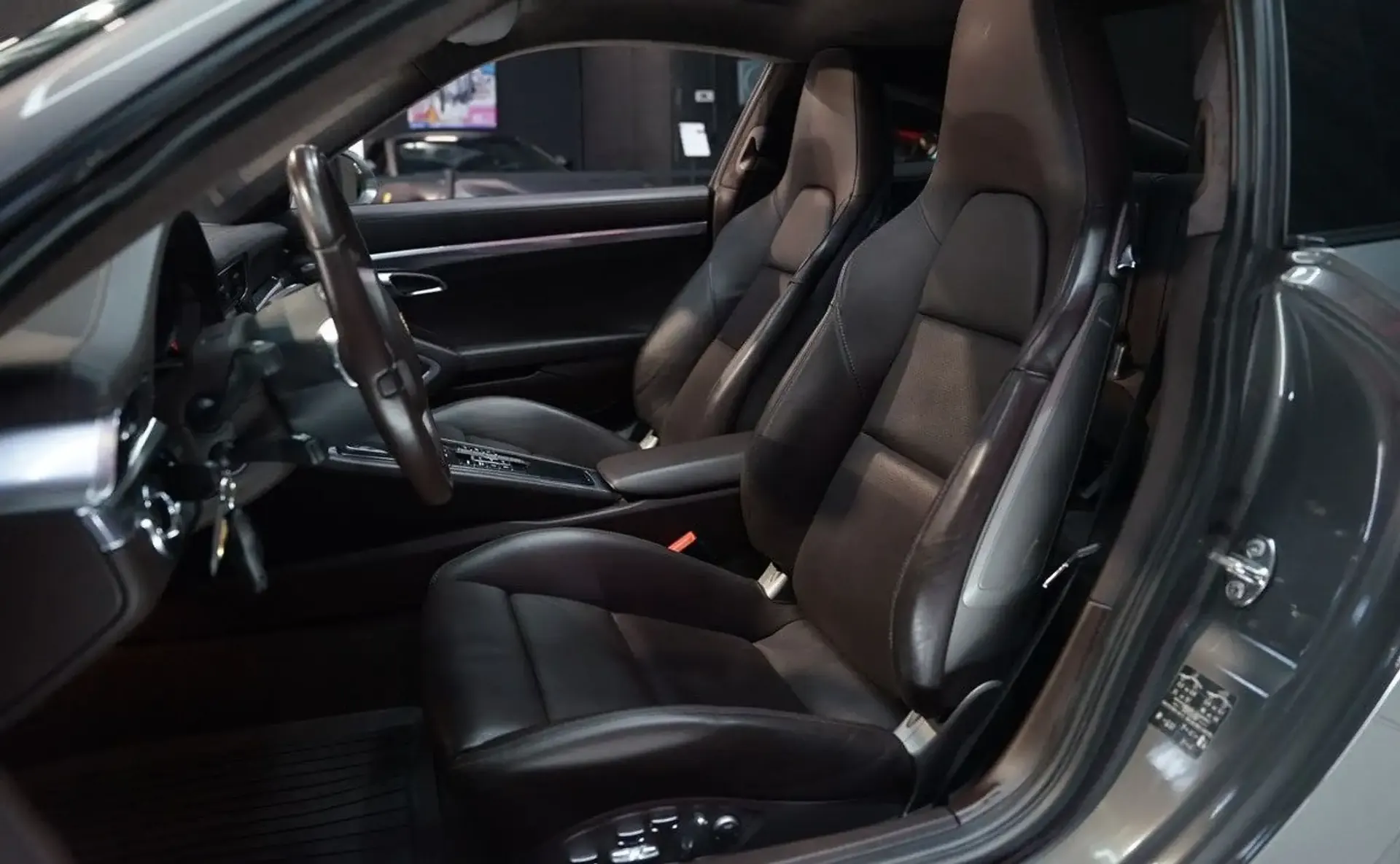 Porsche 991 — photo 8