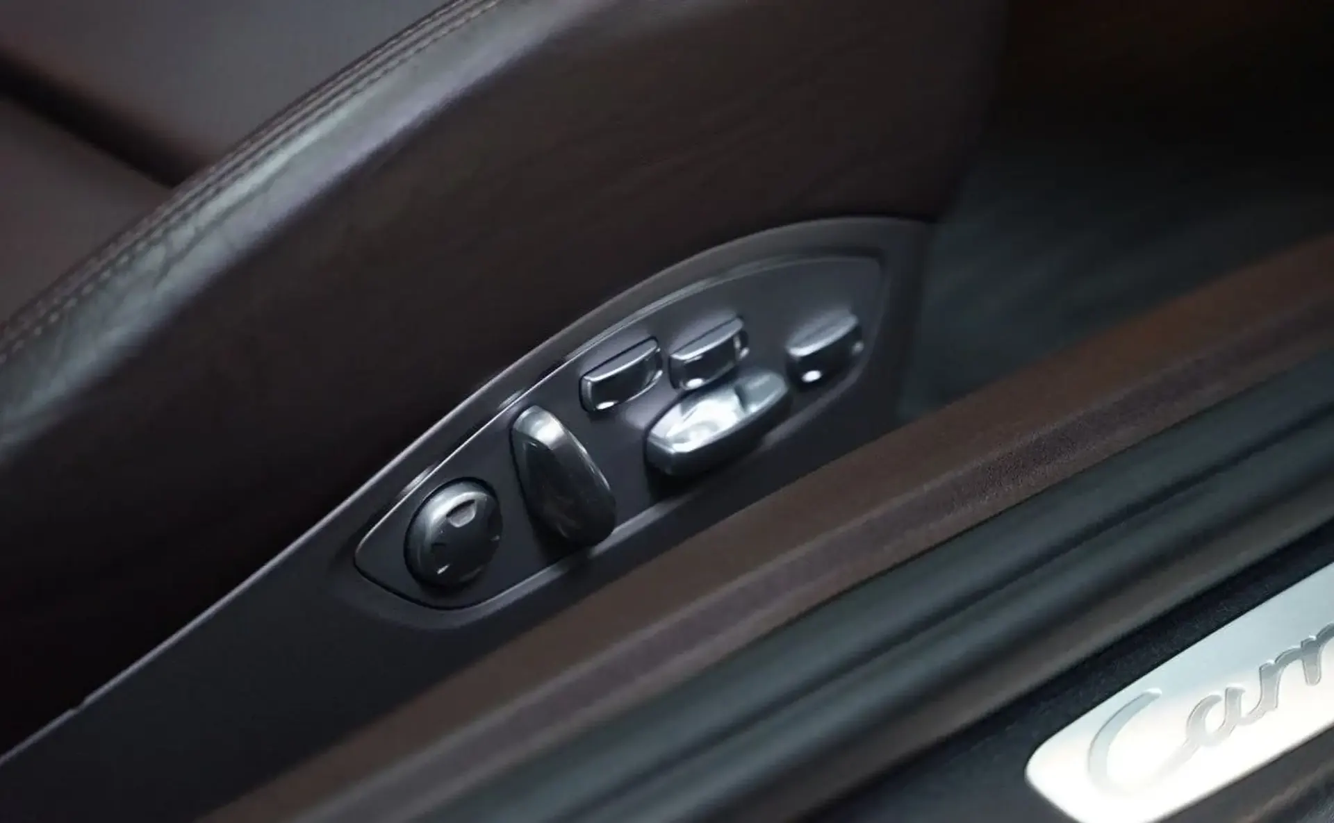 Porsche 991 — photo 12