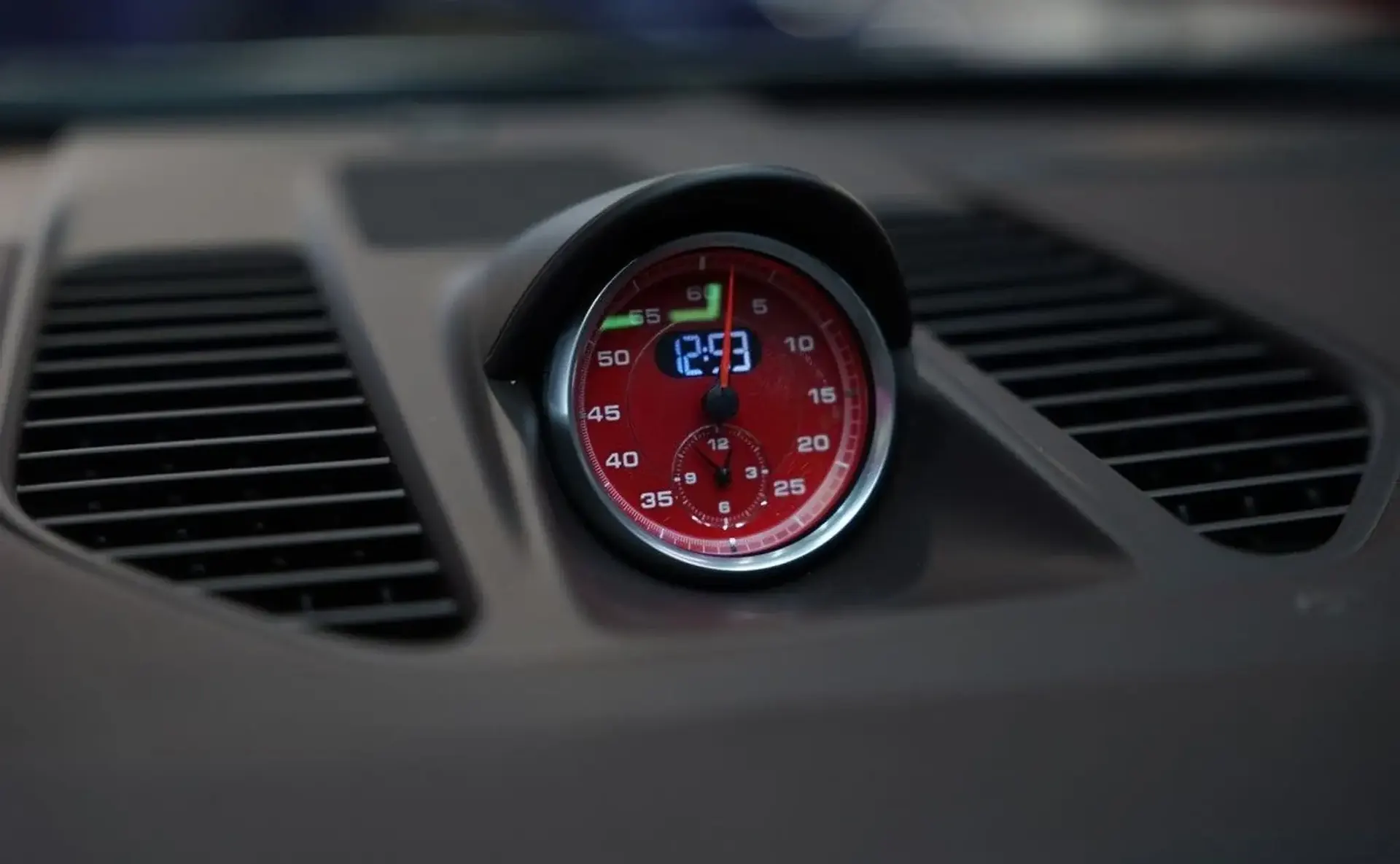 Porsche 991 — photo 14