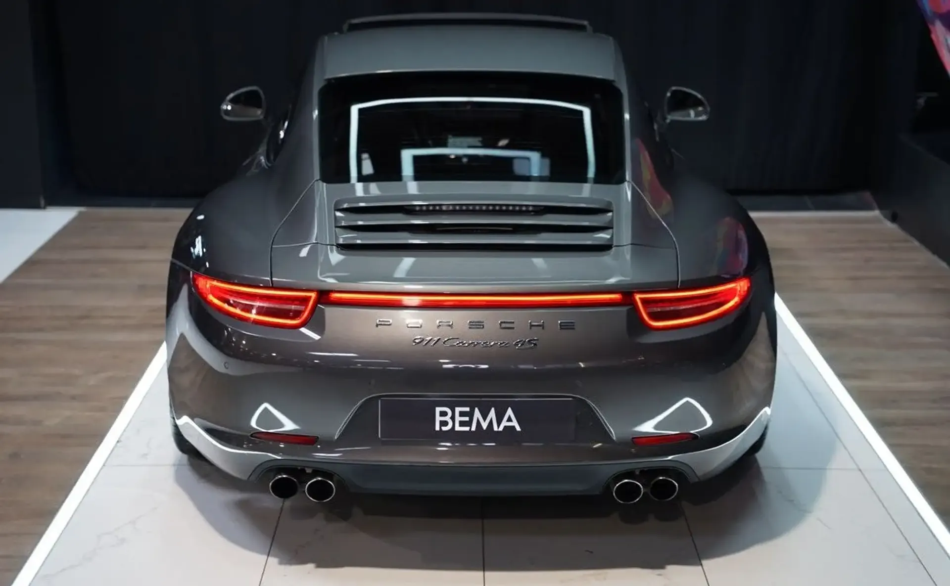 Porsche 991 — photo 4