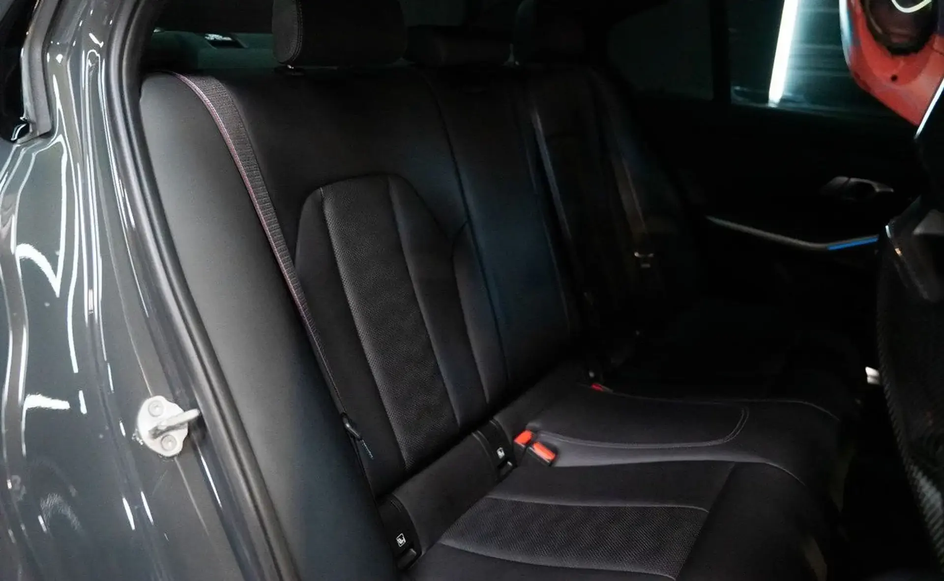 BMW M3 — photo 8