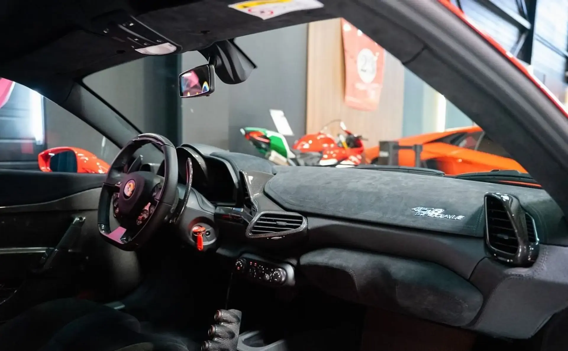 Ferrari 458 — photo 10