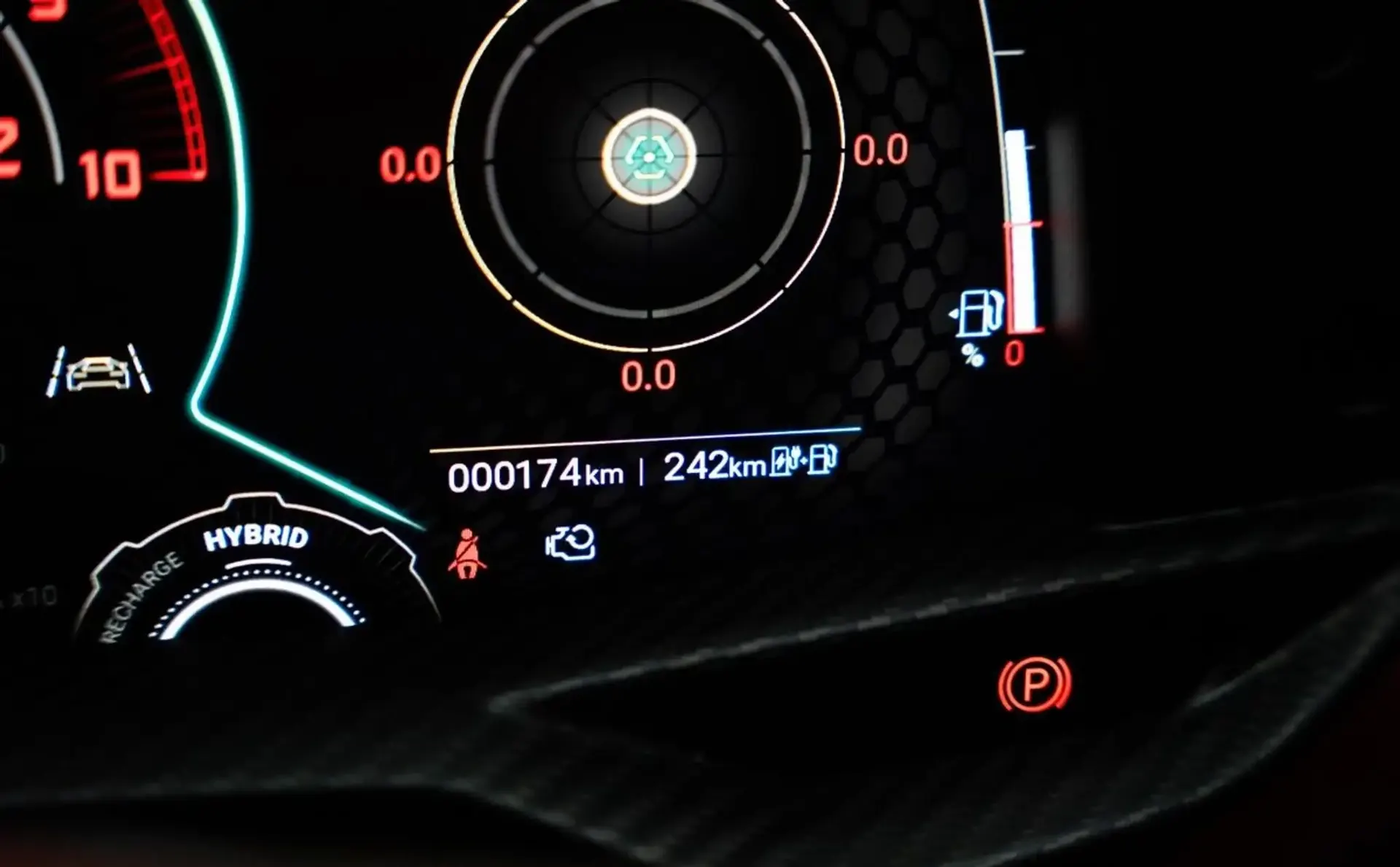 Lamborghini Revuelto — photo 13