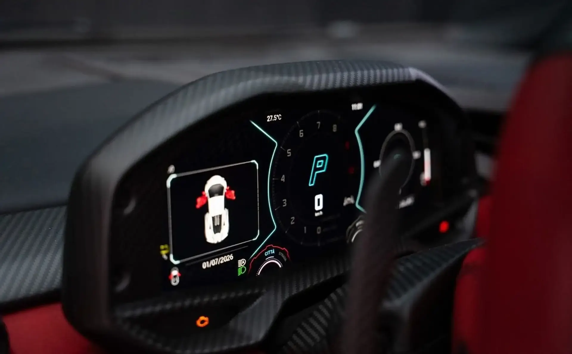 Lamborghini Revuelto — photo 9