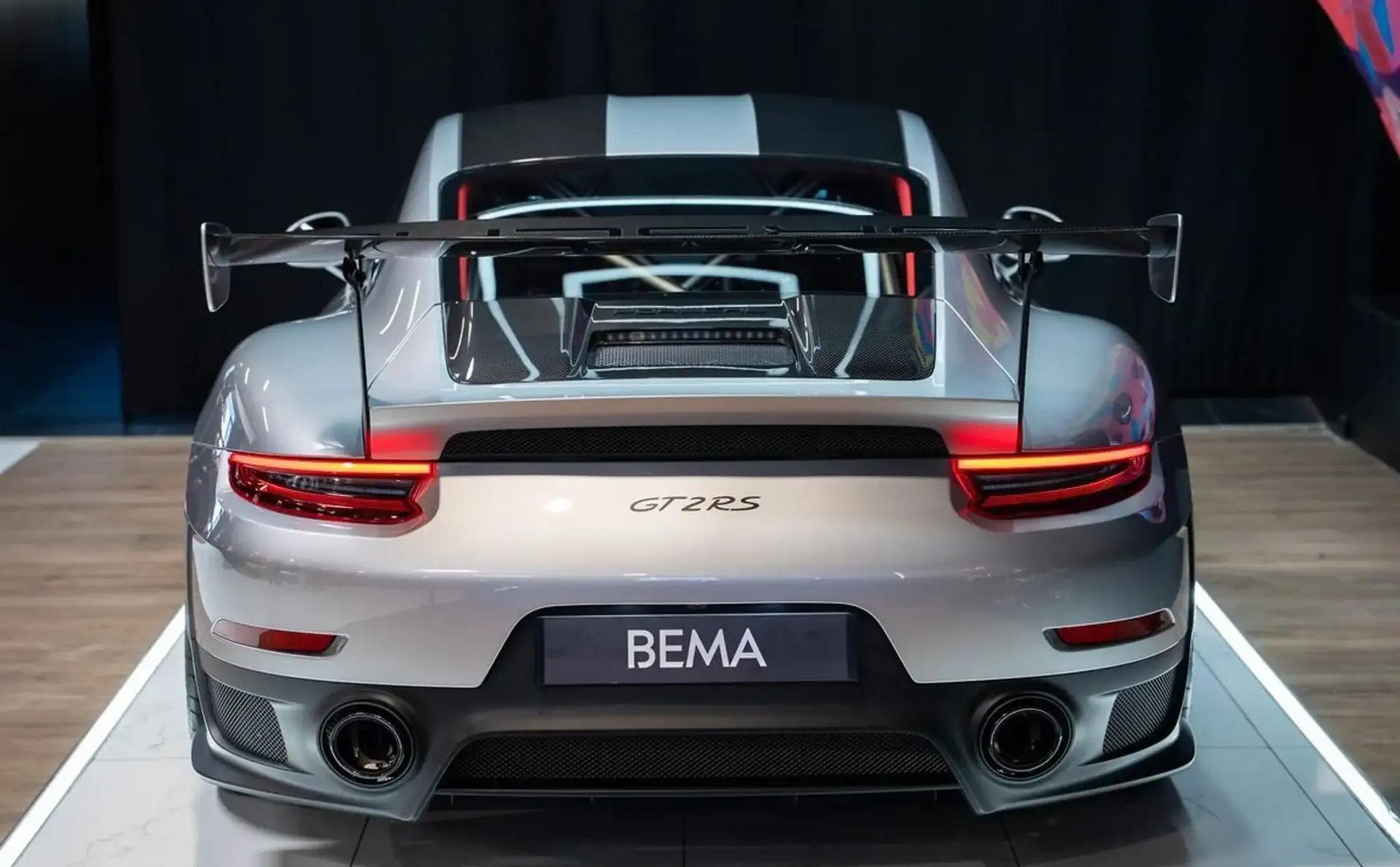 Porsche 991 — photo 10