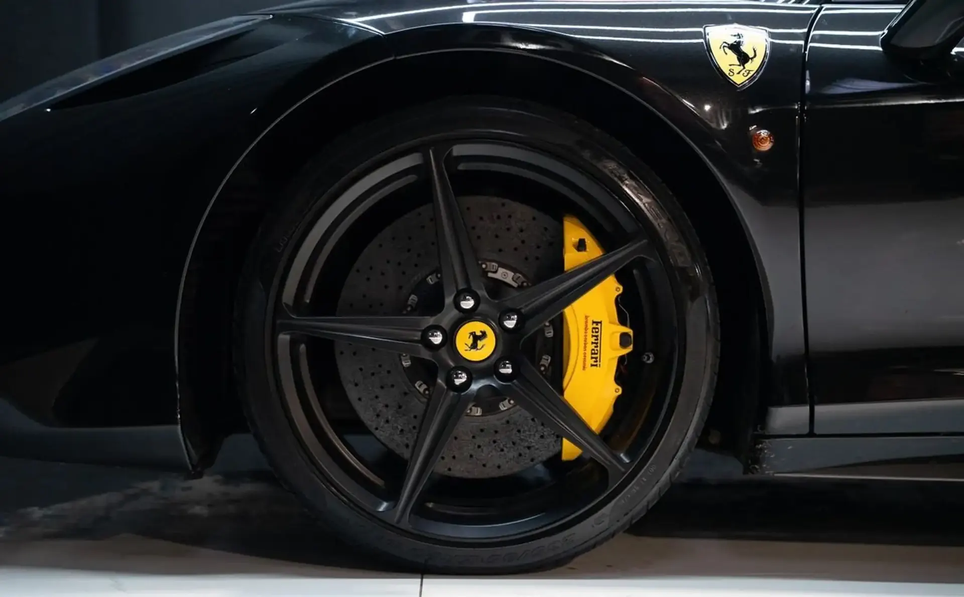 Ferrari 458 — photo 8