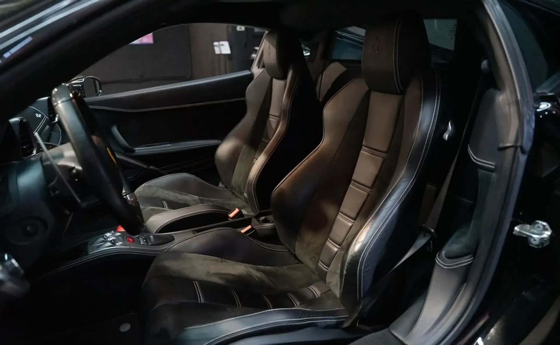 Ferrari 458 — photo 5