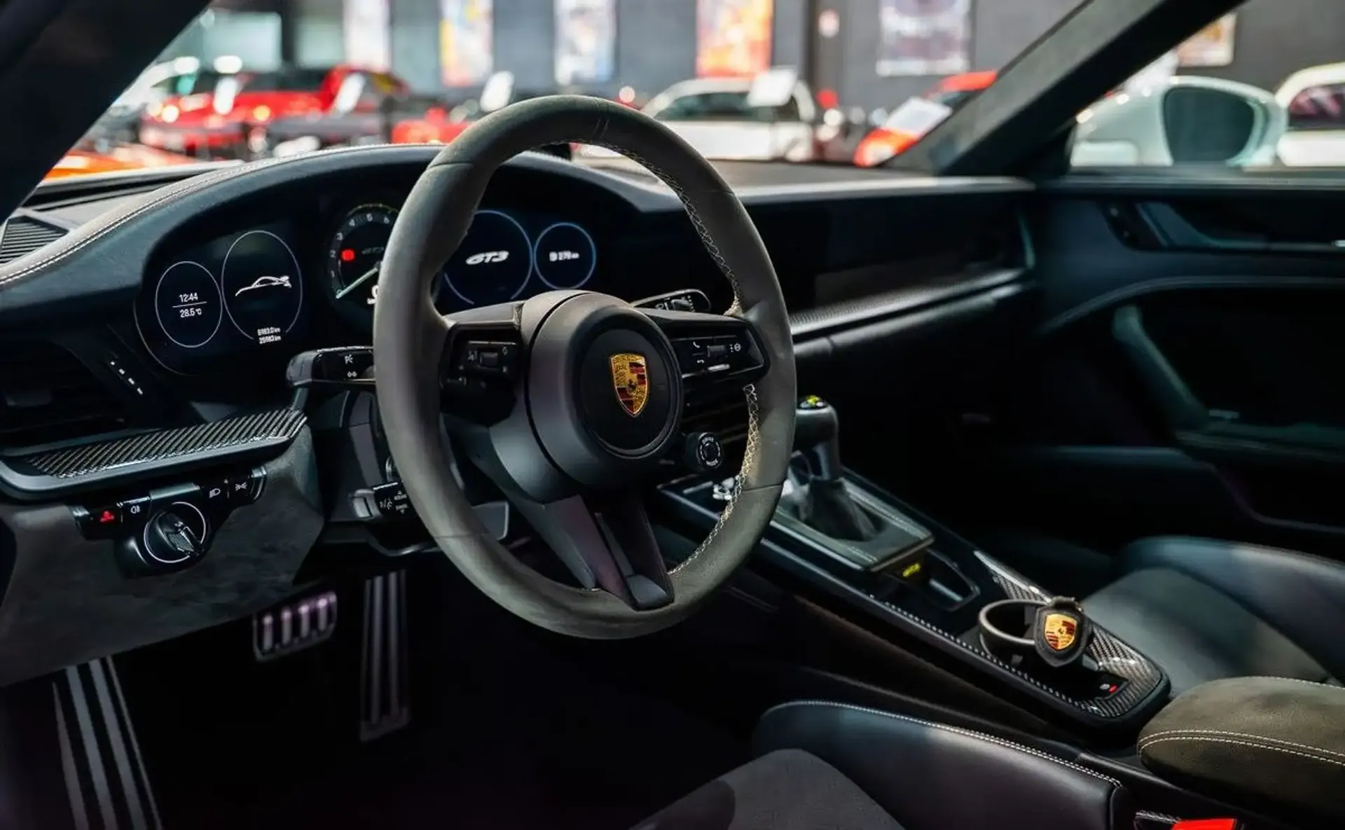 Porsche 911 — photo 5