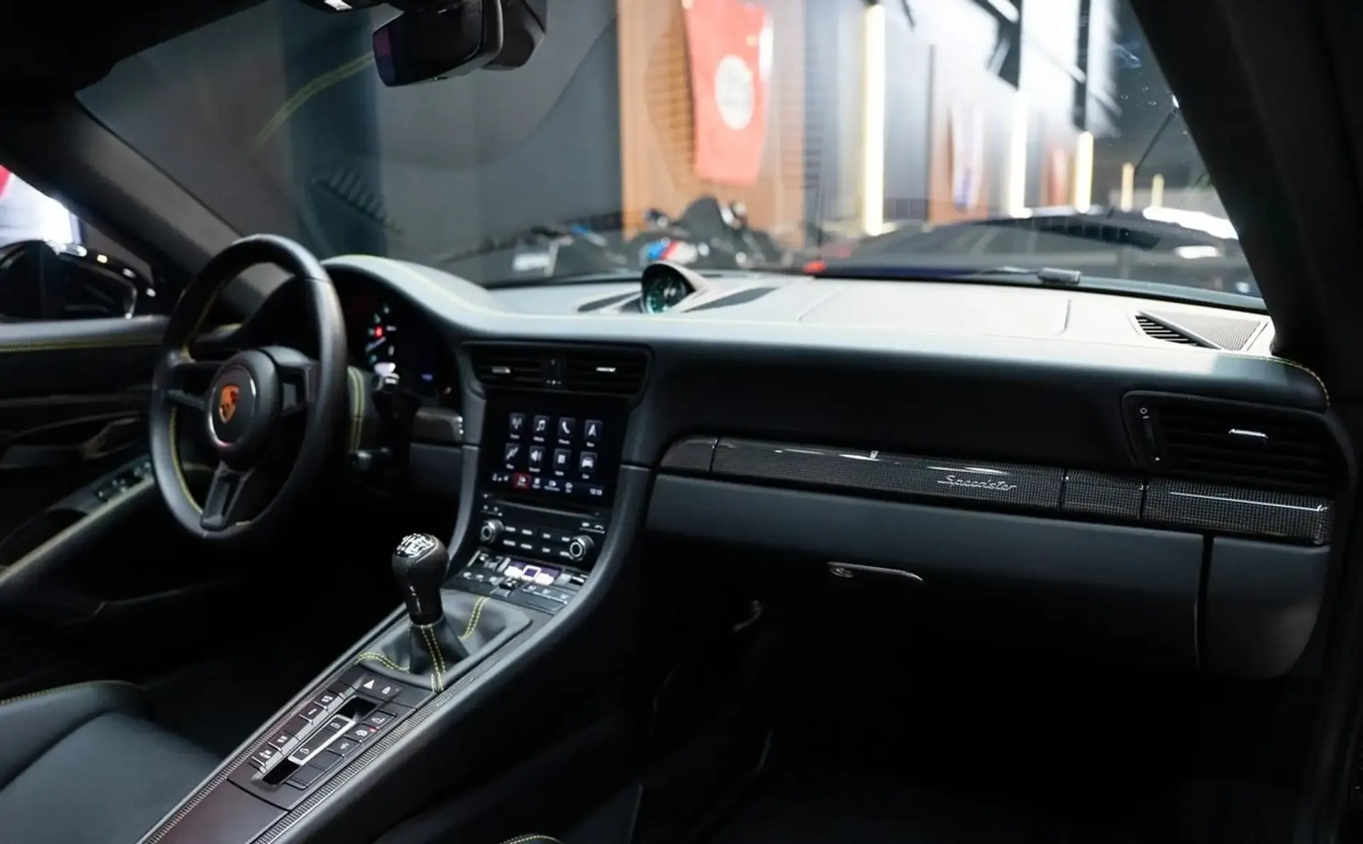 Porsche 991 — photo 10