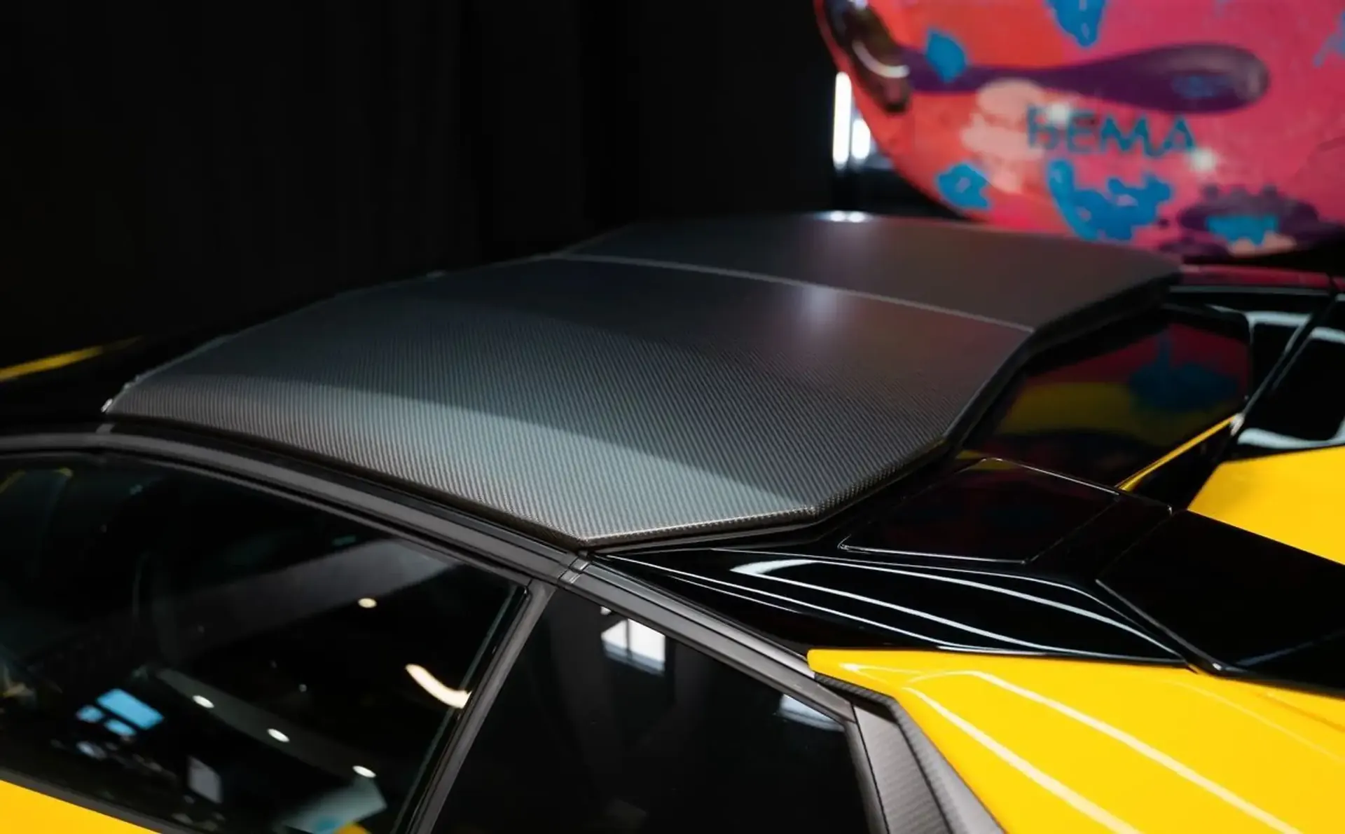 Lamborghini Aventador — photo 10