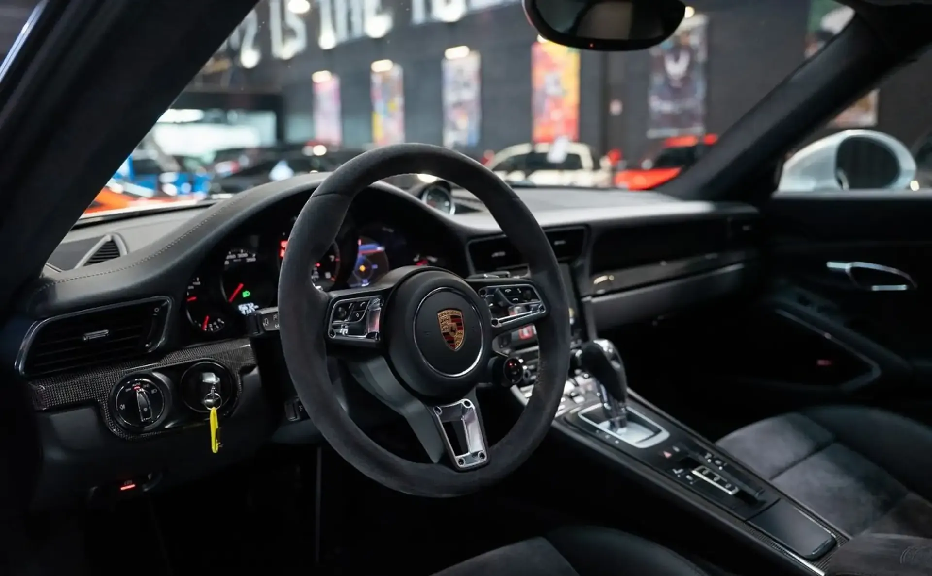 Porsche 911 — photo 5