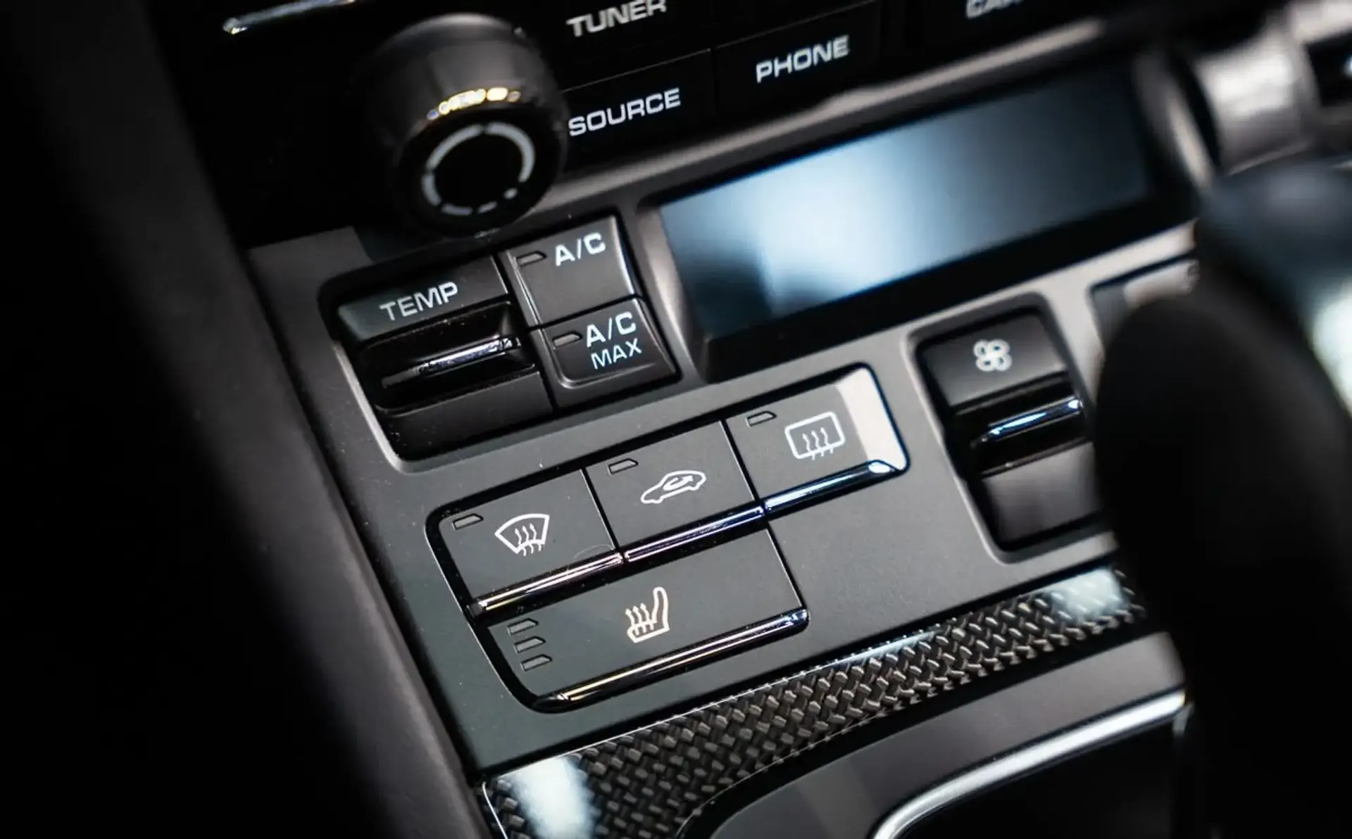Porsche 911 — photo 9