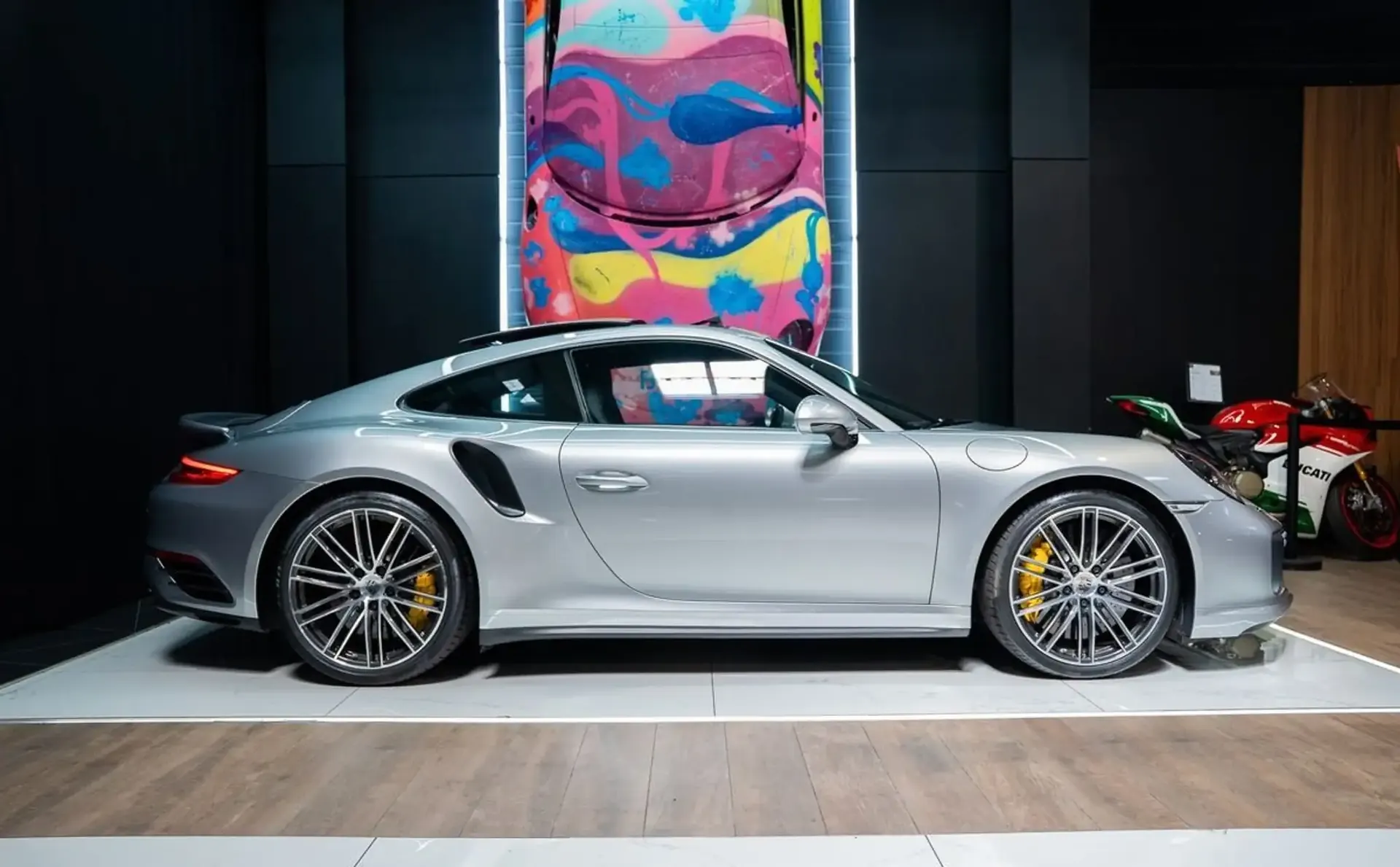 Porsche 911 — photo 2