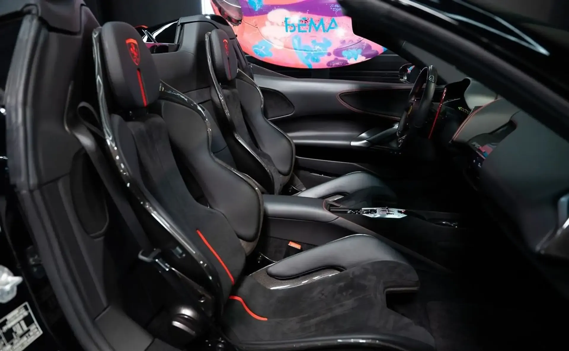 Ferrari SF90 — photo 12