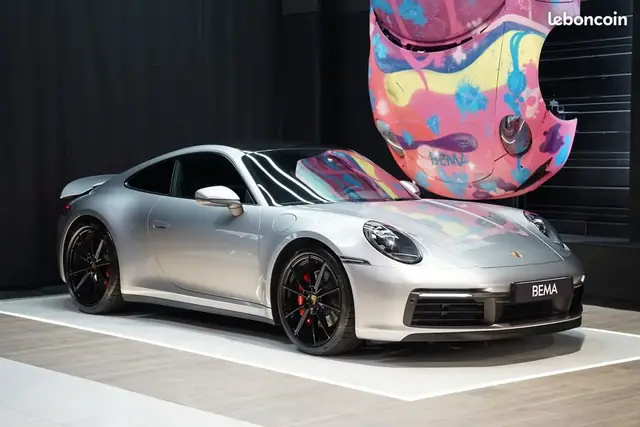 Porsche 992