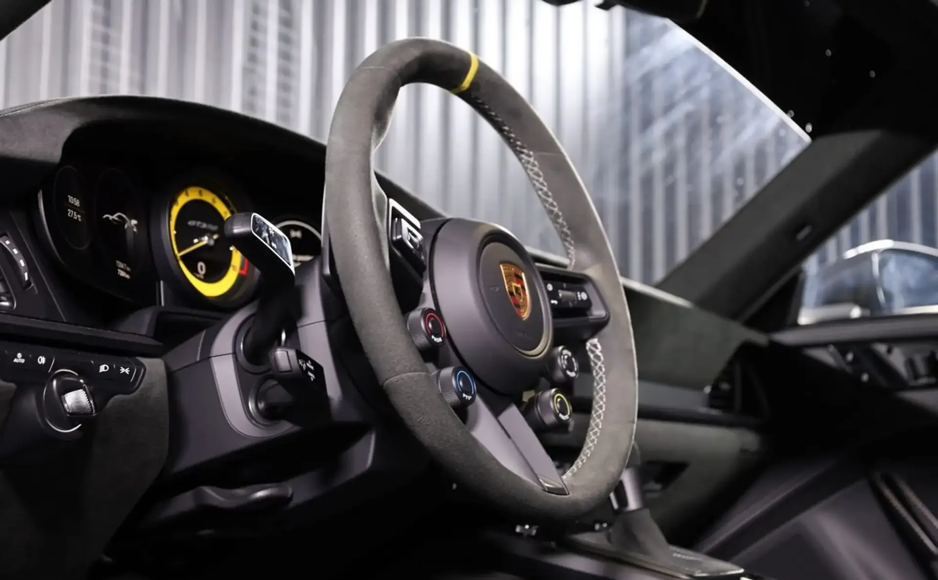 Porsche 992 — photo 5