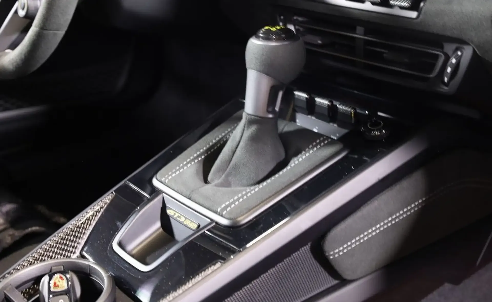 Porsche 992 — photo 7
