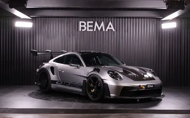 Porsche 992