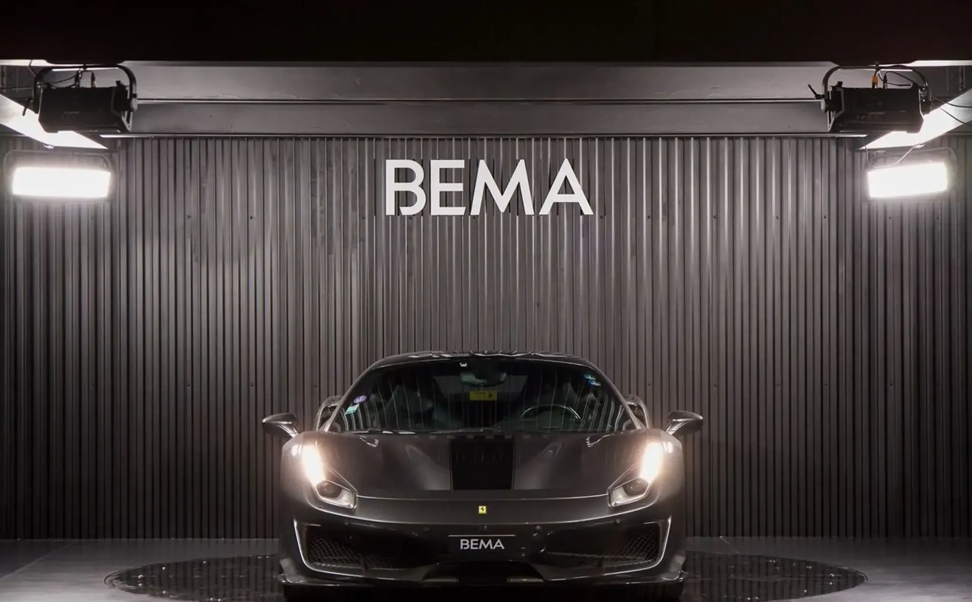 Ferrari 488 — photo 2