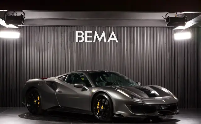 Ferrari 488