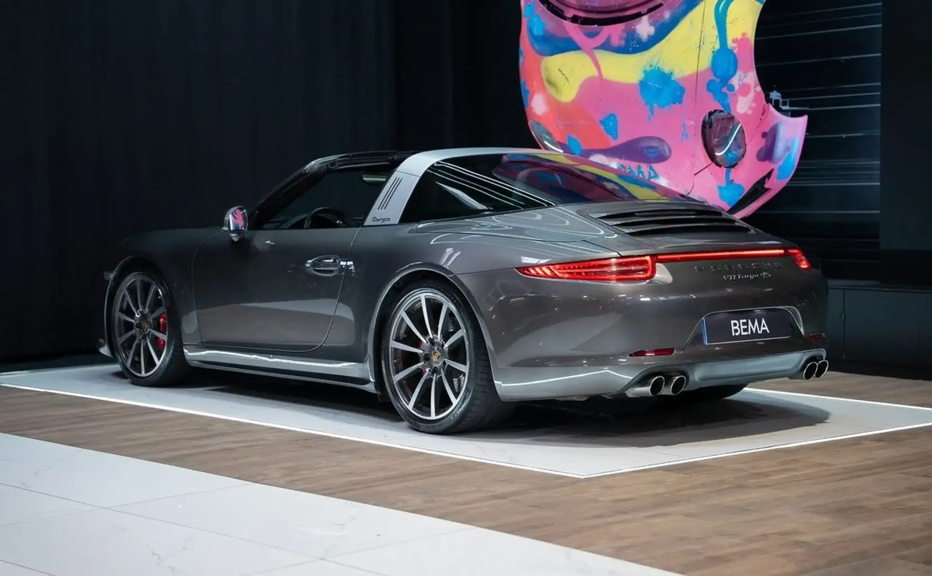 Porsche 991 — photo 6