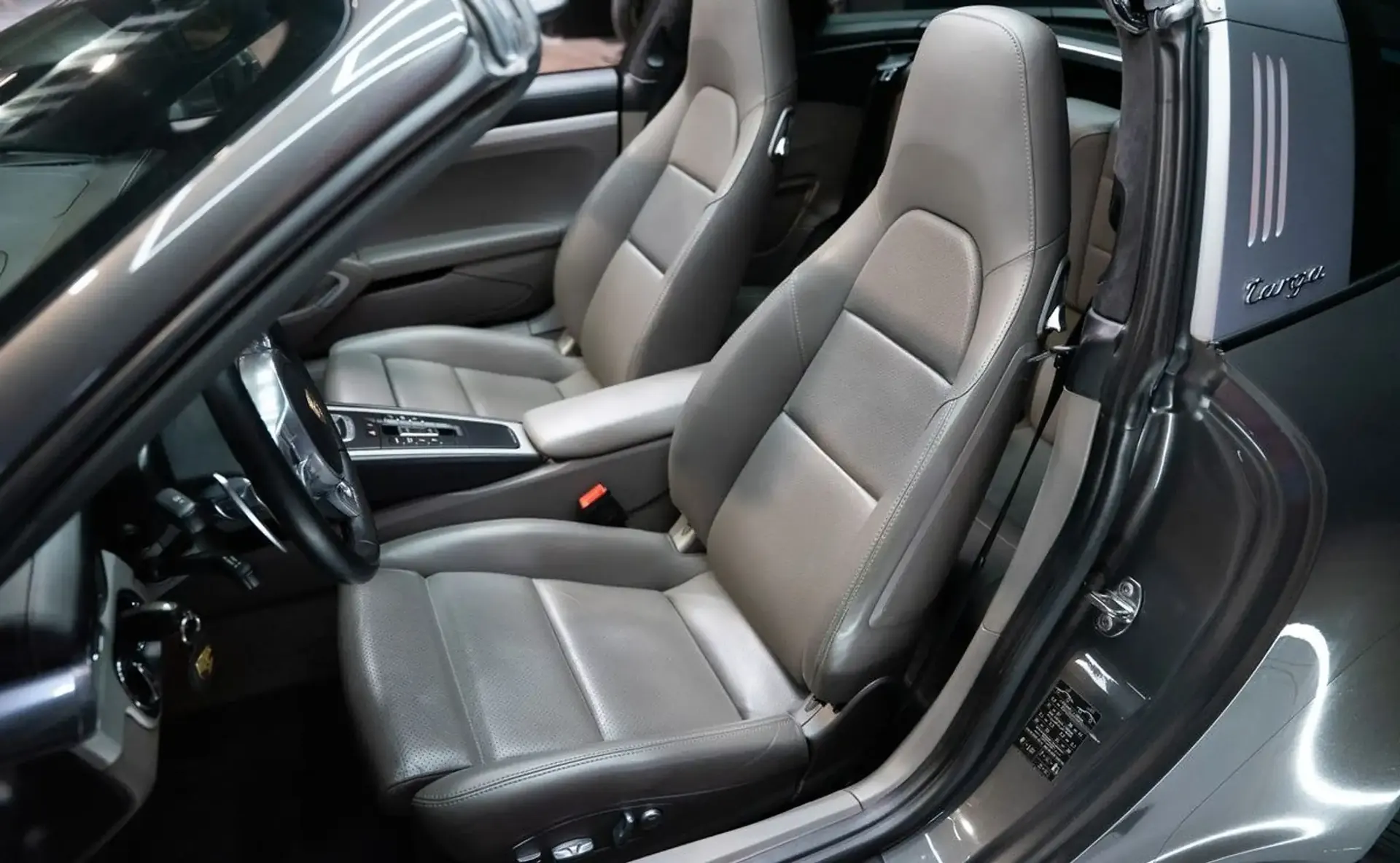 Porsche 991 — photo 11