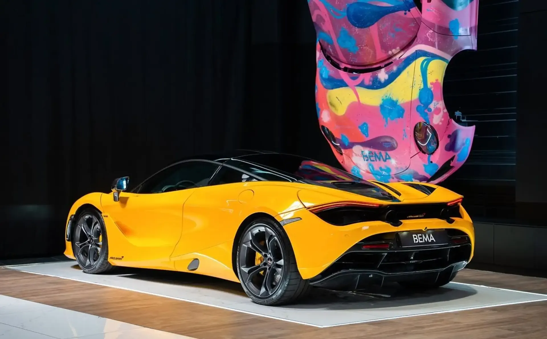 McLaren 720S — photo 3
