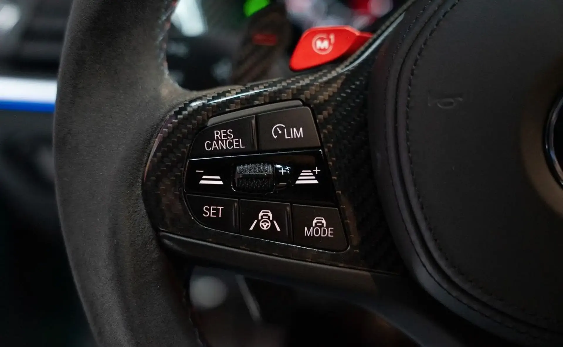 BMW M4 — photo 14