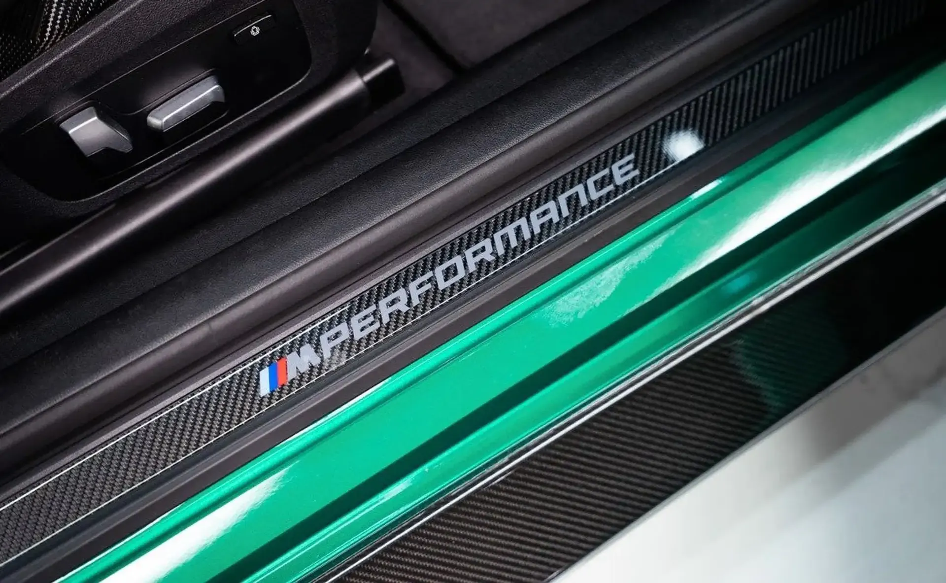 BMW M4 — photo 13