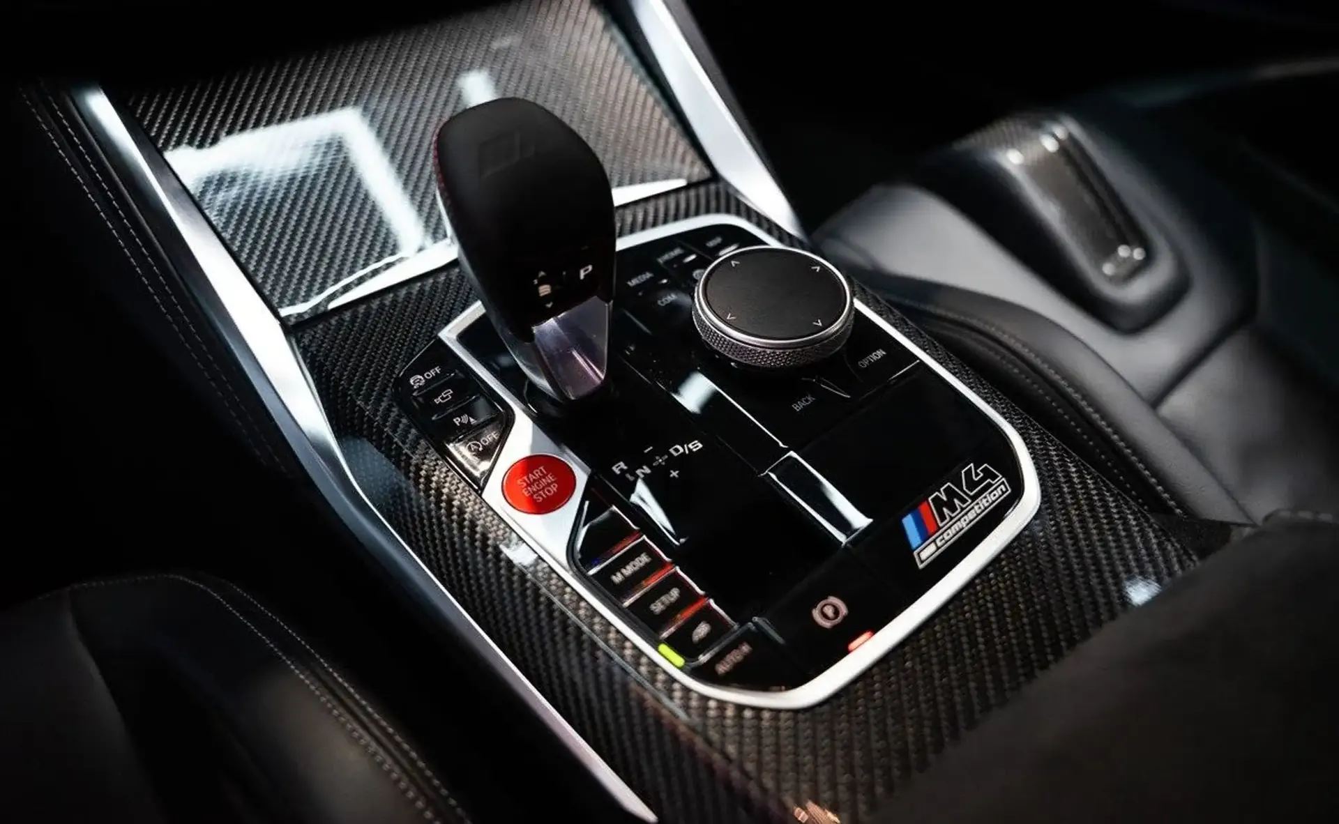 BMW M4 — photo 10