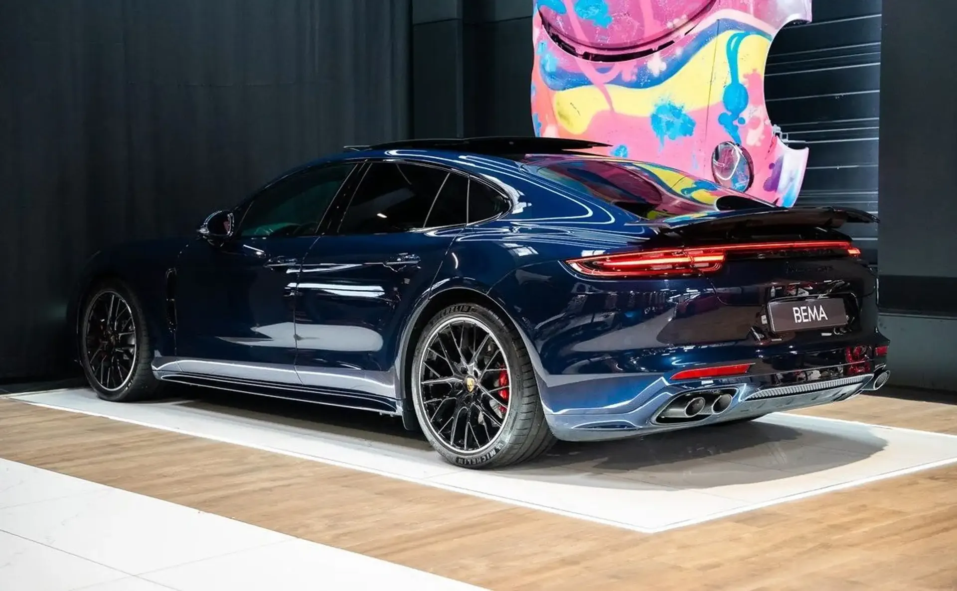 Porsche Panamera — photo 3