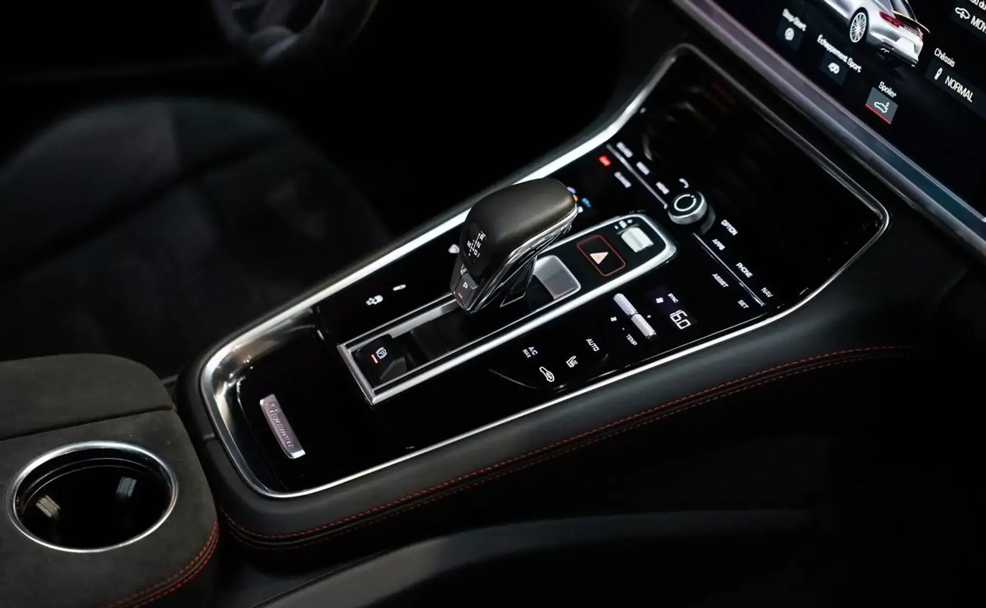 Porsche Panamera — photo 9