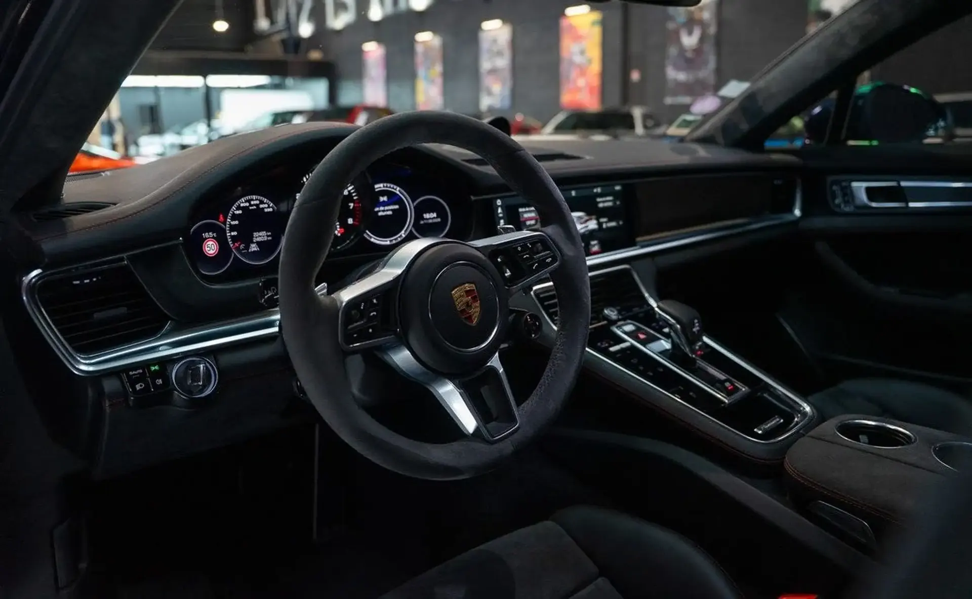 Porsche Panamera — photo 7