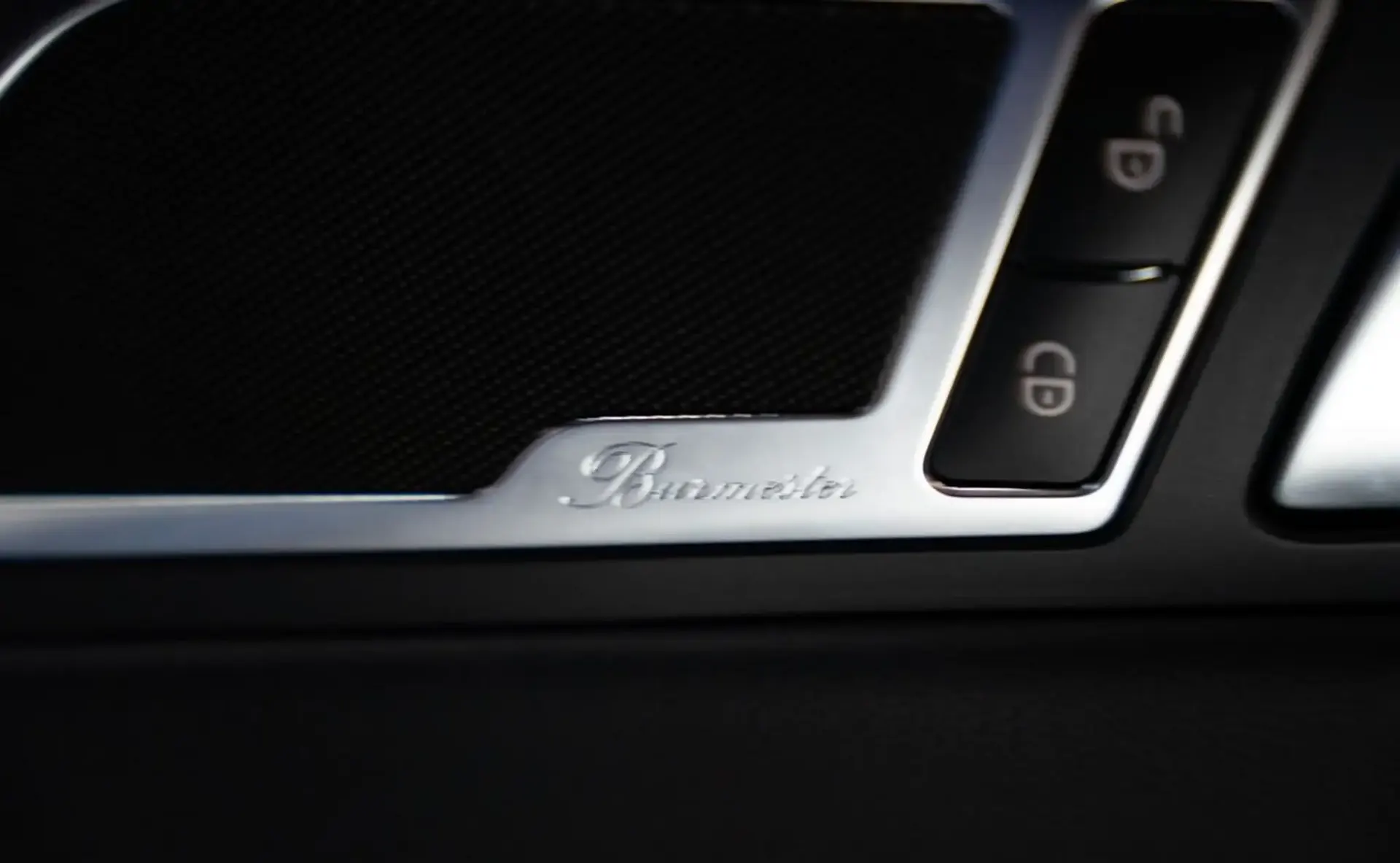 Mercedes-Benz AMG GT — photo 15