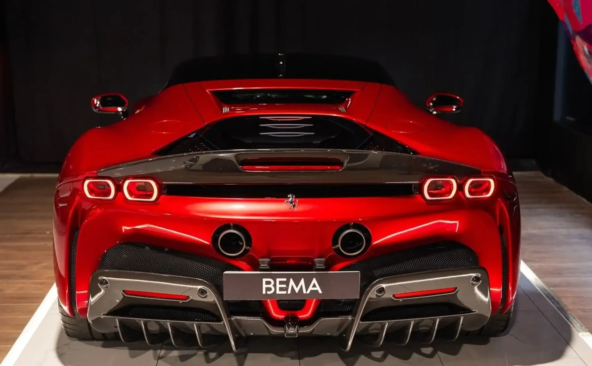 Ferrari SF90 — photo 4