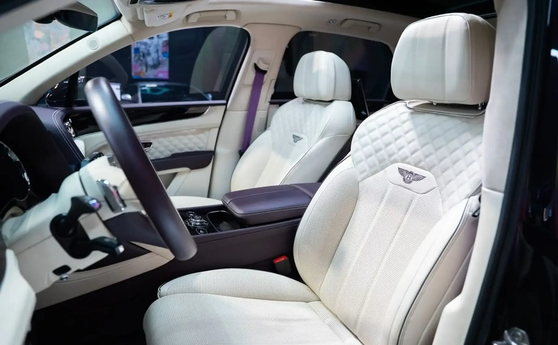 Bentley Bentayga — photo 8