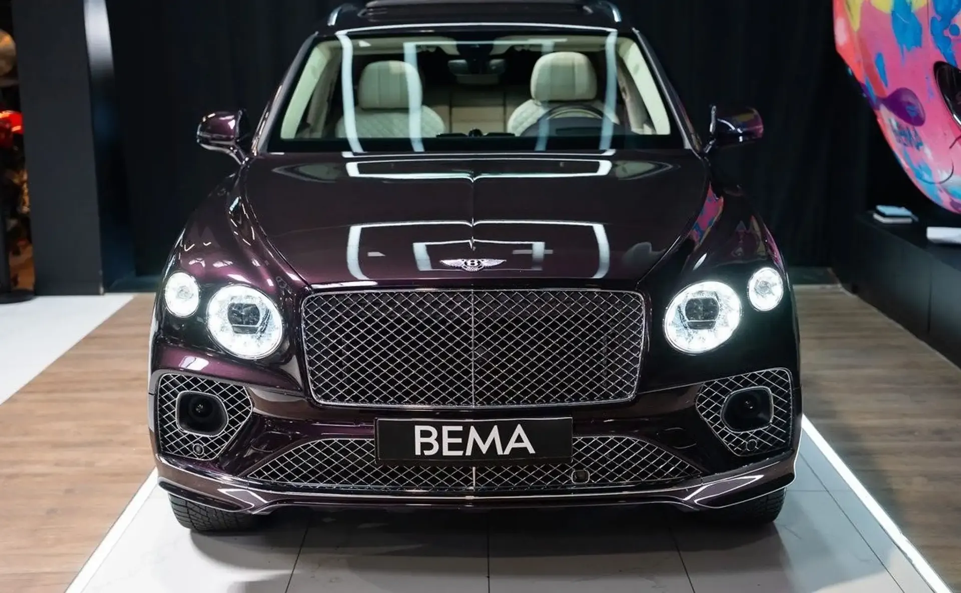 Bentley Bentayga — photo 2