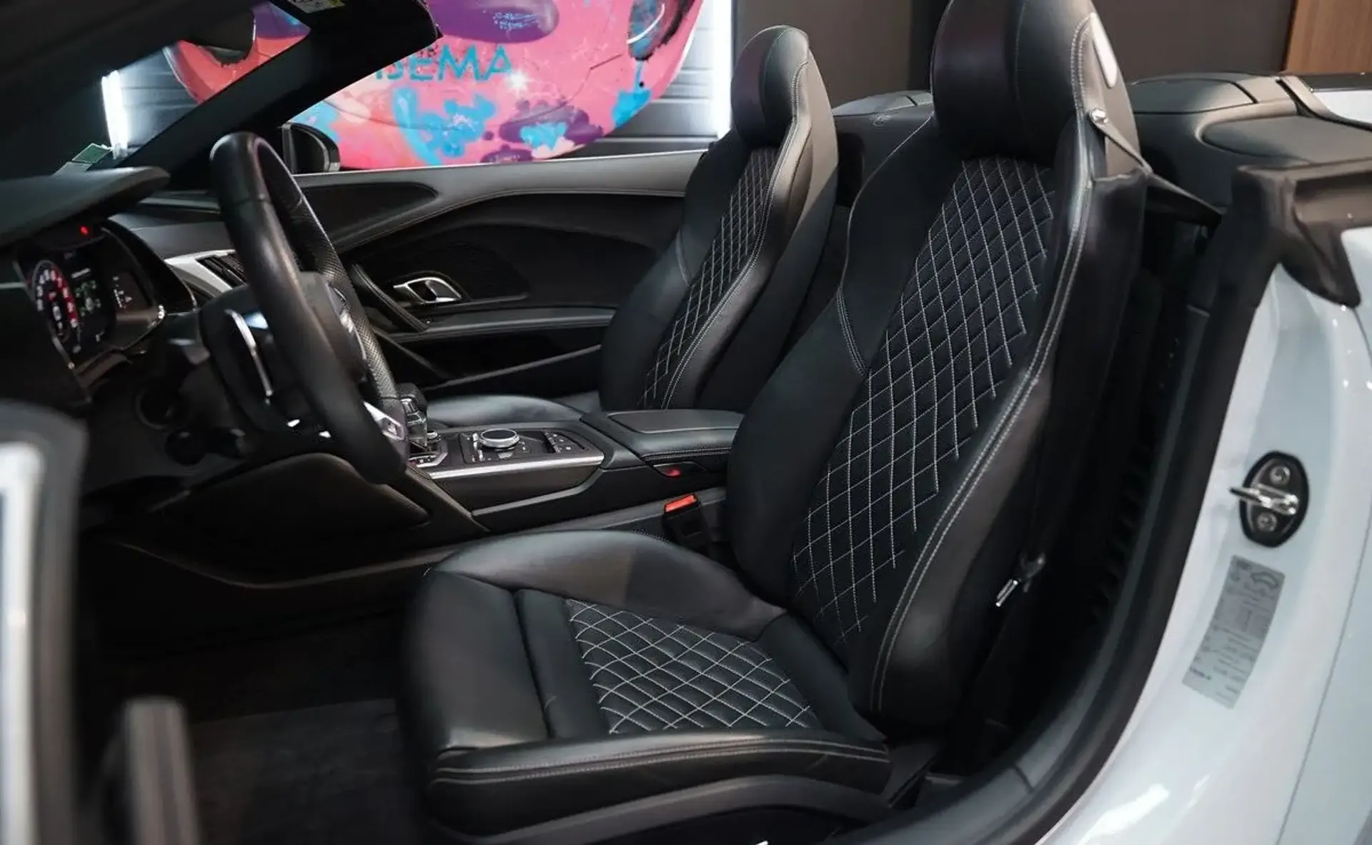 Audi R8 — photo 8