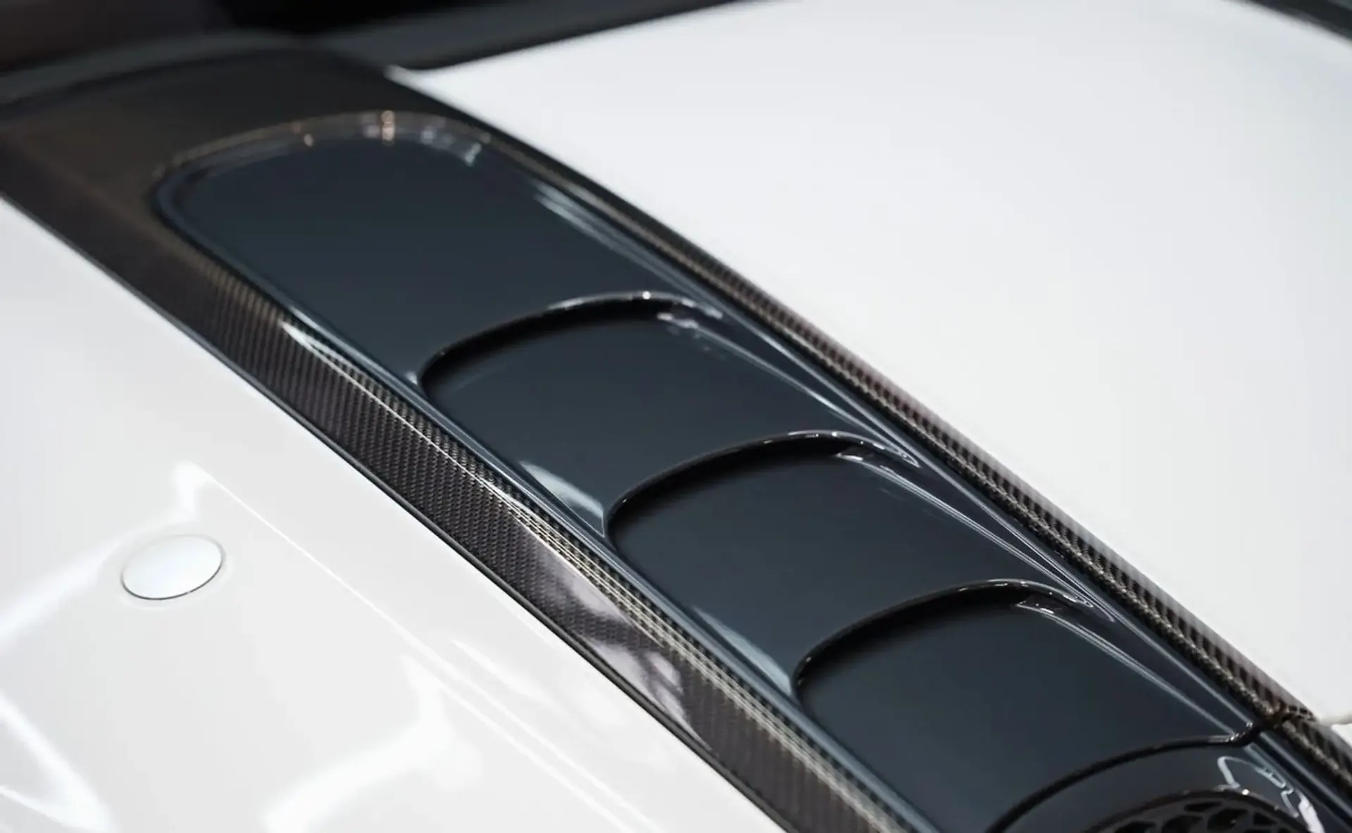 Audi R8 — photo 7